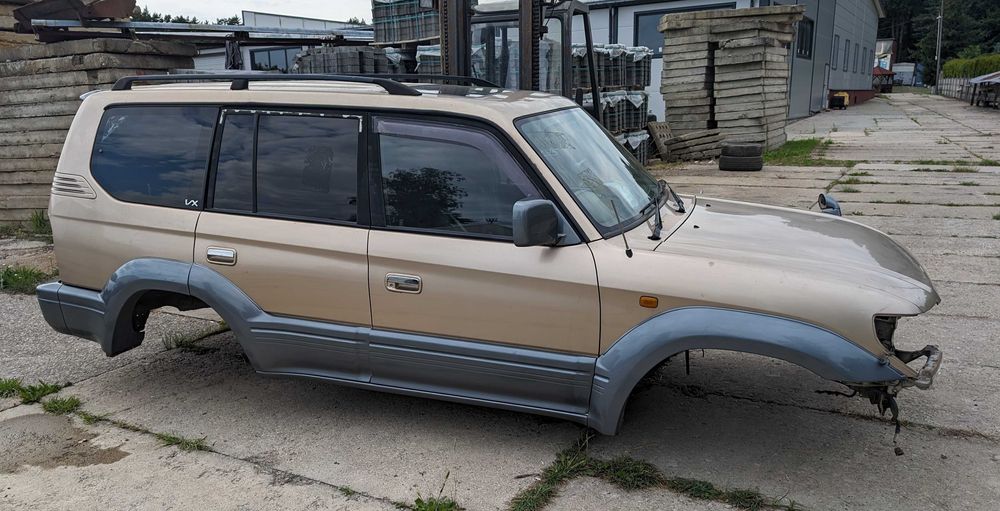 Toyota Land Cruiser 95 KAROSERIA