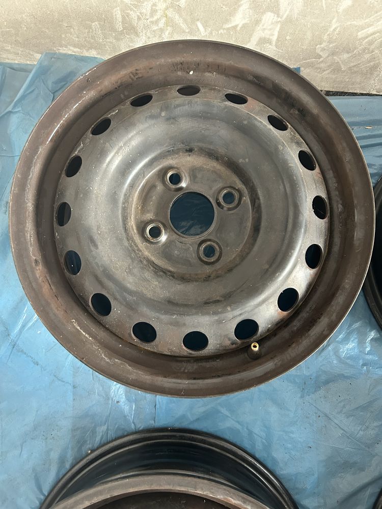 Felgi stalowe TOTOTA R 15 4x100 ptwór 54