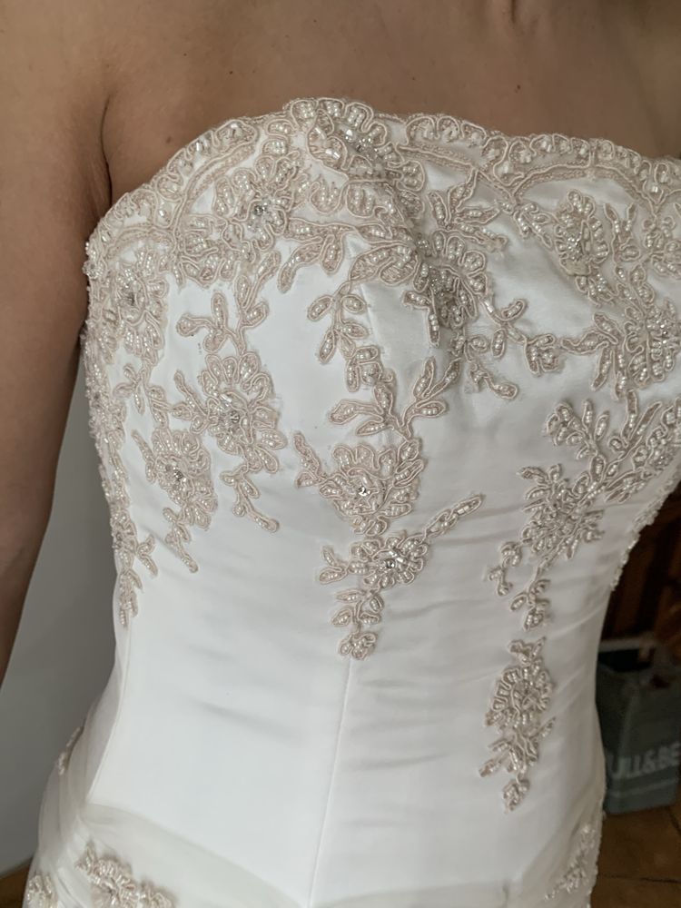 Suknia ślubna Maggie Soterro Couture