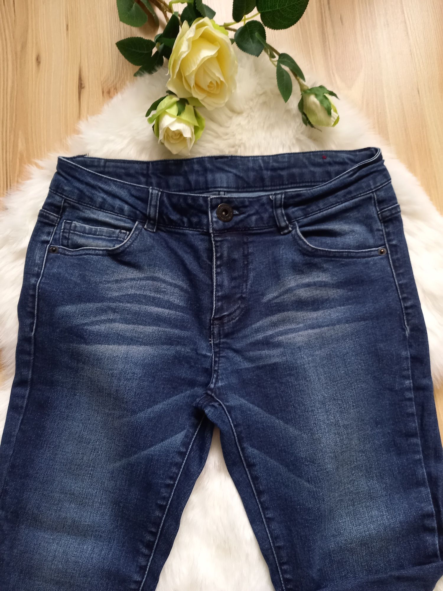 Spodnie jeansowe rozmiar M/L