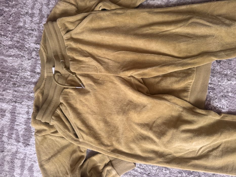 Спортивний велюровий костюм 128 р