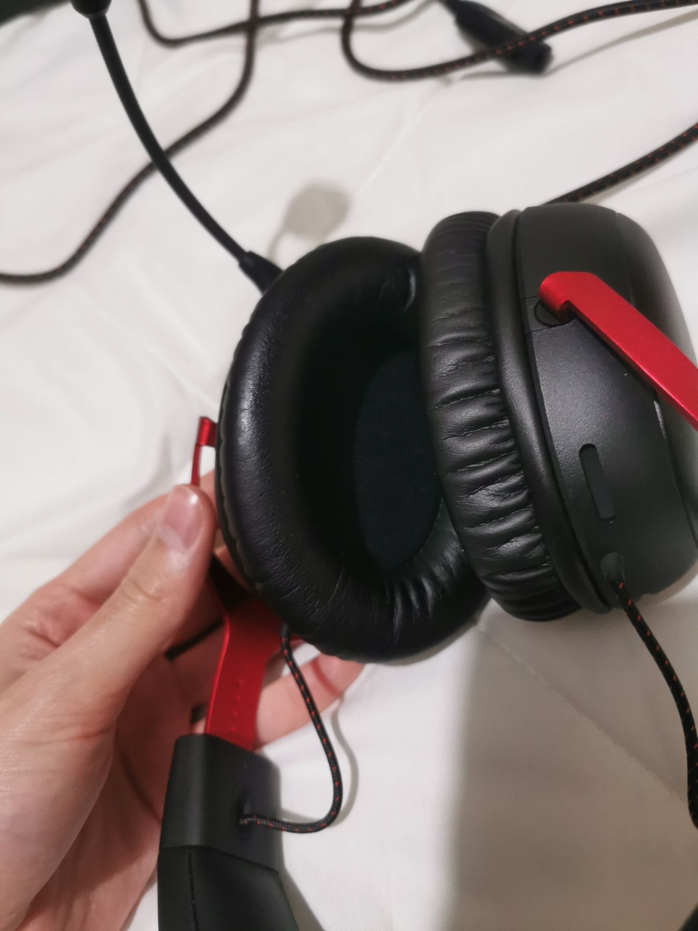 Hyper x cloud 3 novos sem uso