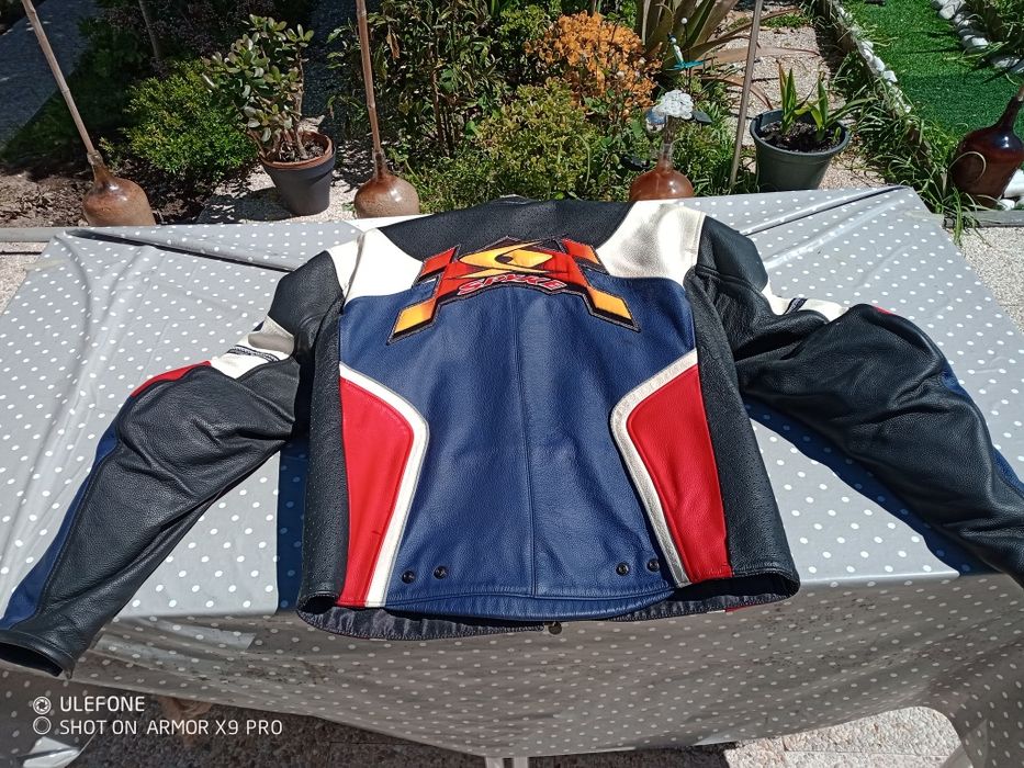 Casaco para mota em cabedal