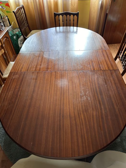 Mesa de jantar vintage/antiga + 4 cadeiras