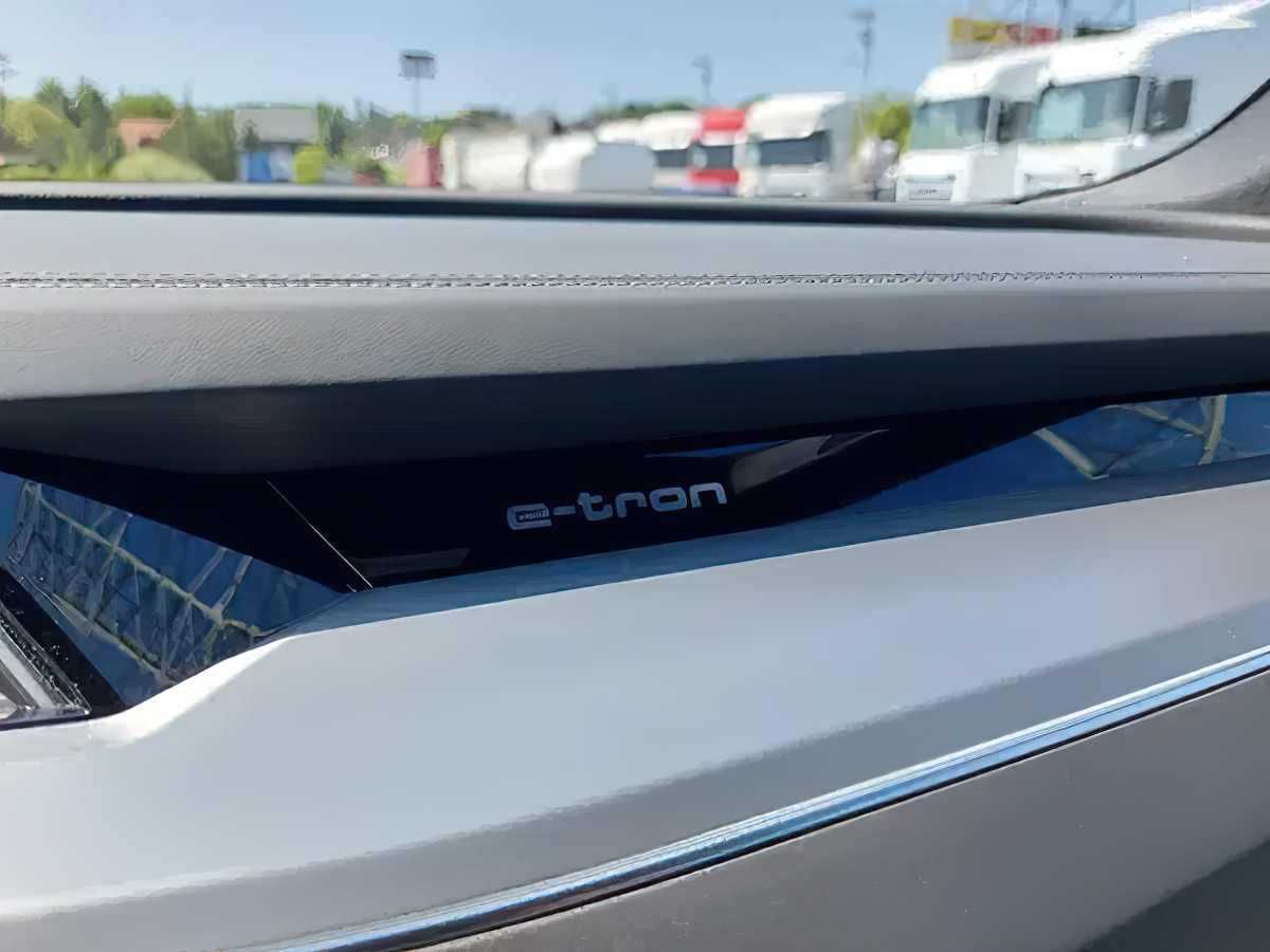 Audi e-tron 55 Quattro S Line