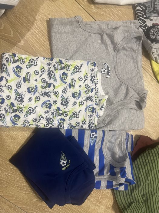 Podkoszulki primark 128