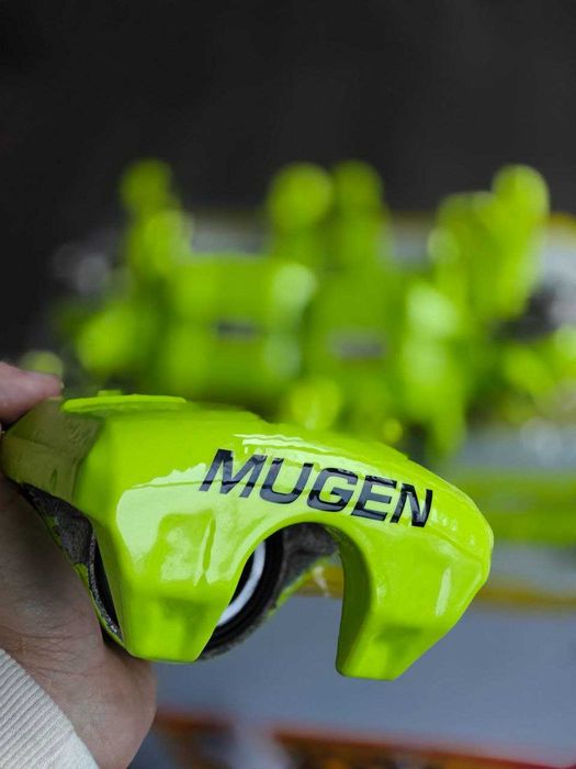 Тормозной комплект на Honda Civic 4d