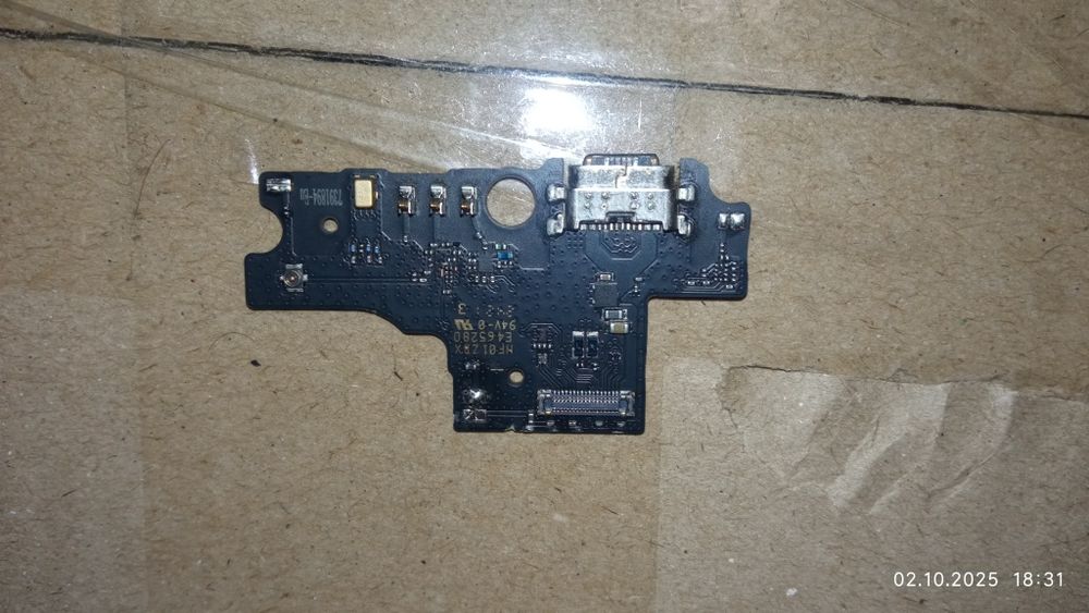 Сканер відбитка пальця, передня камера, плата зарядки ZTE A51