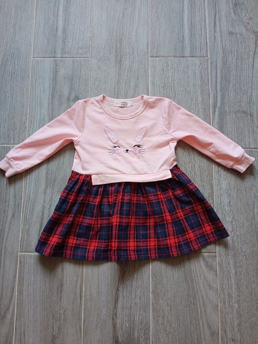 Сукня для дівчинки