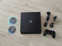 Konsola PS4 Pro 1 TB pad bezprzewodowy gry kabel HDMI