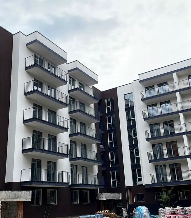 Продаж 1 км . квартири Континент Лайф