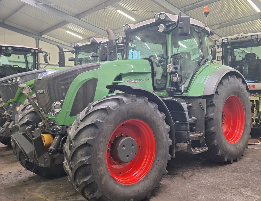 Ciągnik Fendt 924 Vario, 922, 926, 927, 930, 933, 936, 824, 826, 828