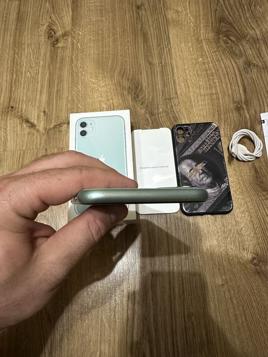 Продам Iphone 11 64 gb зелений айфон 11 чек