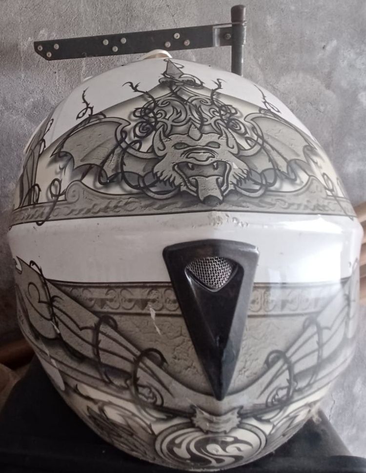 Capacete Universal