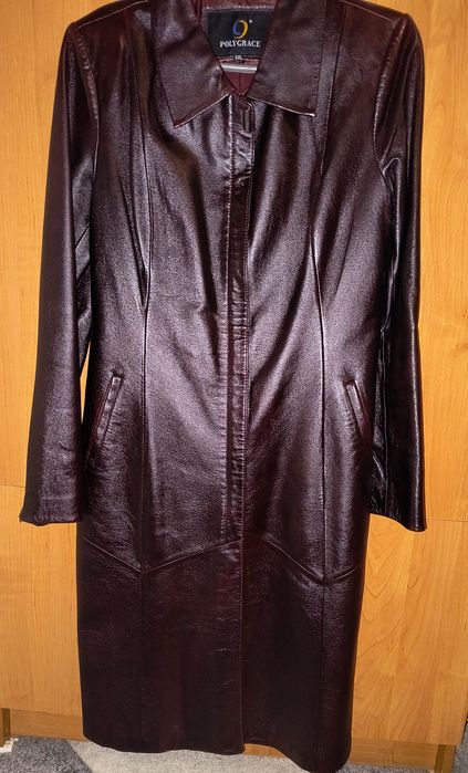 Плащ  жіночий -шкіра
