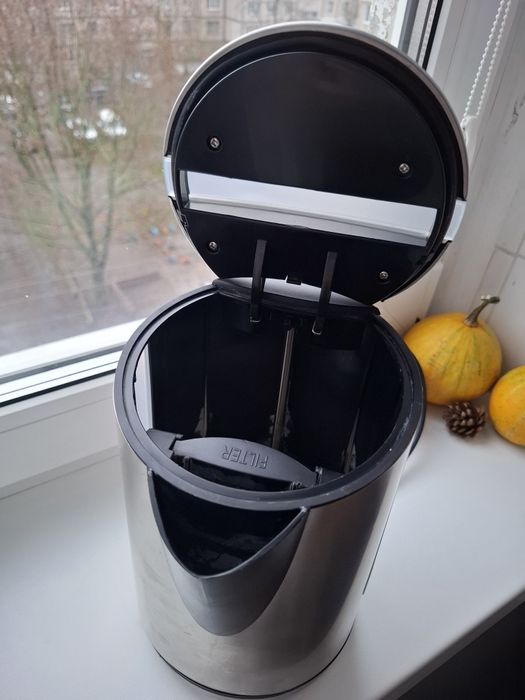 Електрочайник Phillips