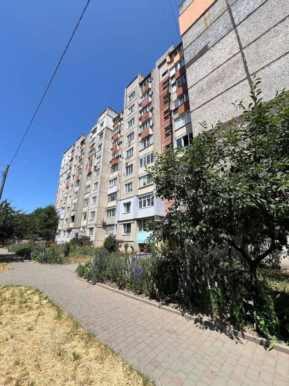 Велика квартира на Каскаді під ремонт