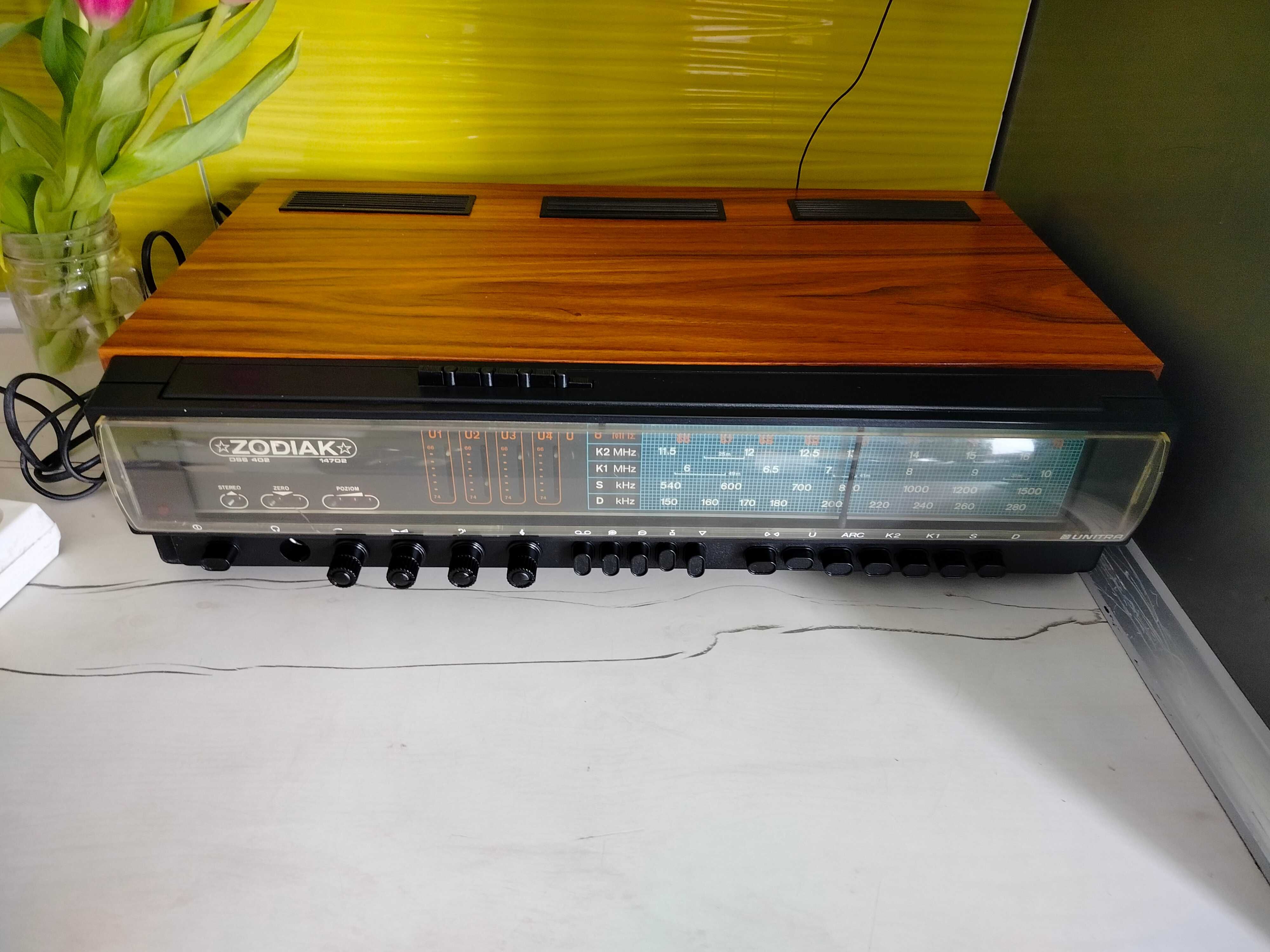 radio ZODIAK DSS 402