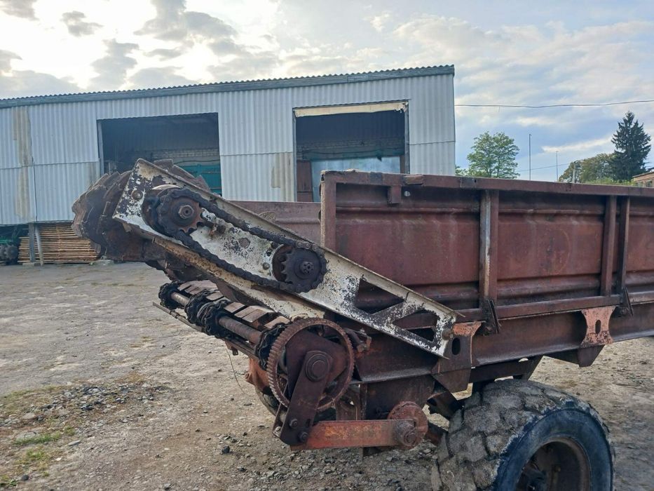 Причіп-Розкидач.