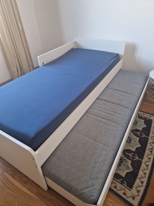 Cama-gavetão IKEA 90×200 cm (modelo SLÄKT) + cama extra + 2 colchões