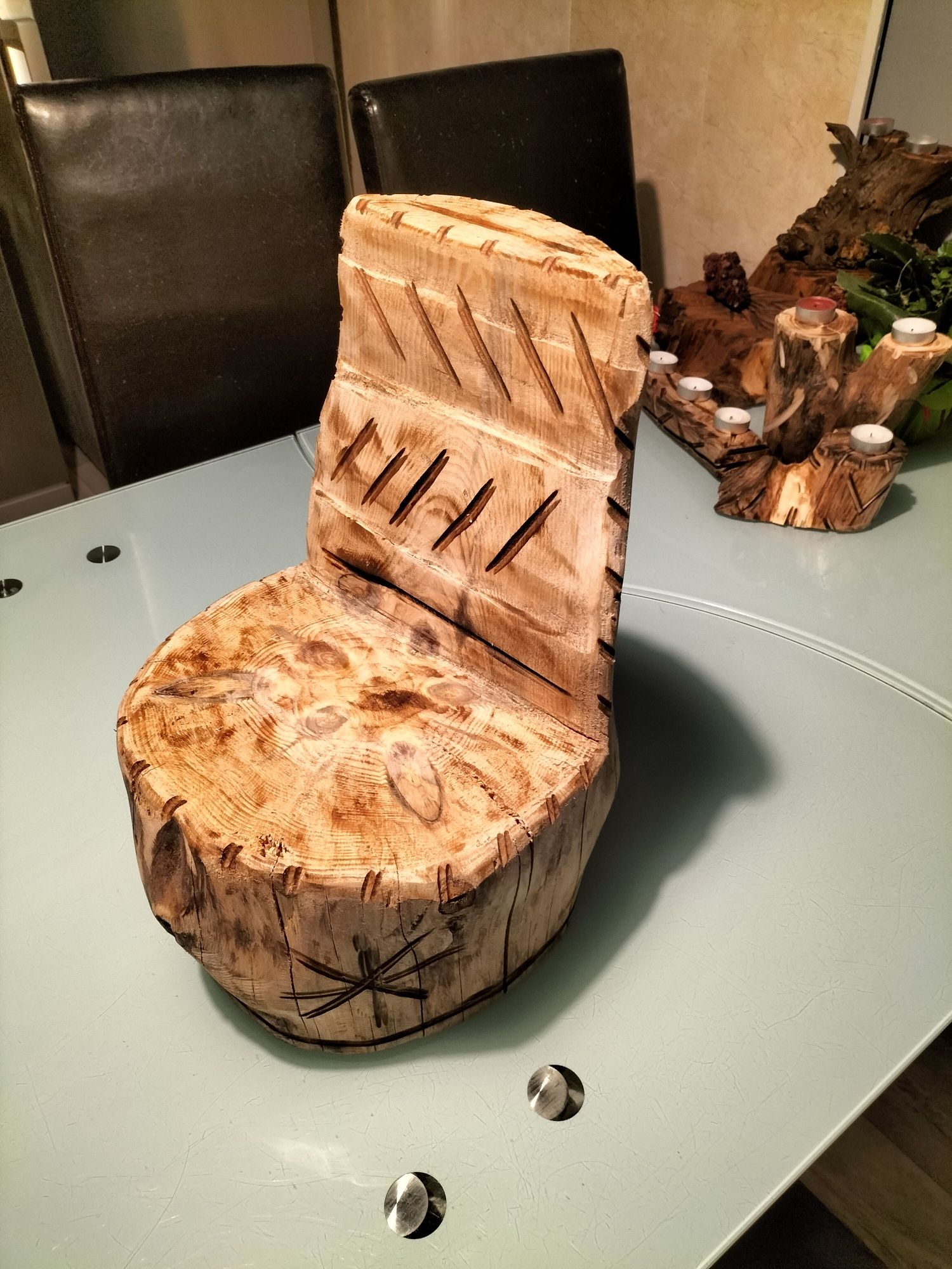 Fotel drewniany dzieciecy