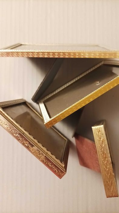 Stare ramki do zdjęć metalowe że szkłem