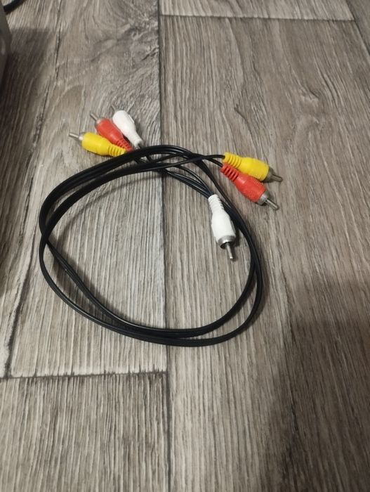 DVD відео плеєр  BBK DV313SI з функцією караоке