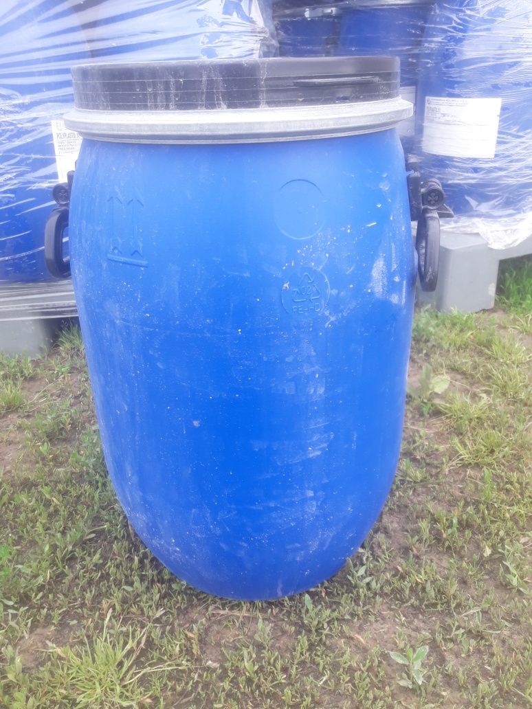Beczki plastikowe 30 litrów beczka zbiornik