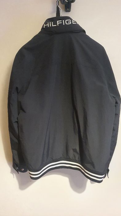 Excelente casaco Tommy Hilfiger