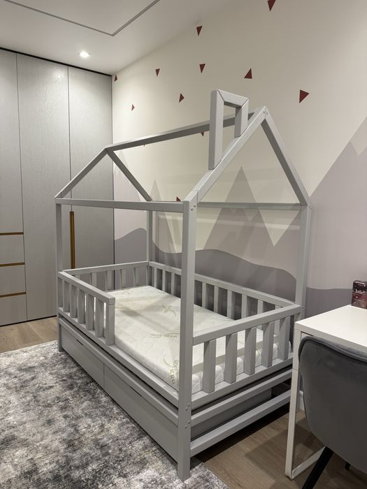 Дитяче ліжко Хатинка