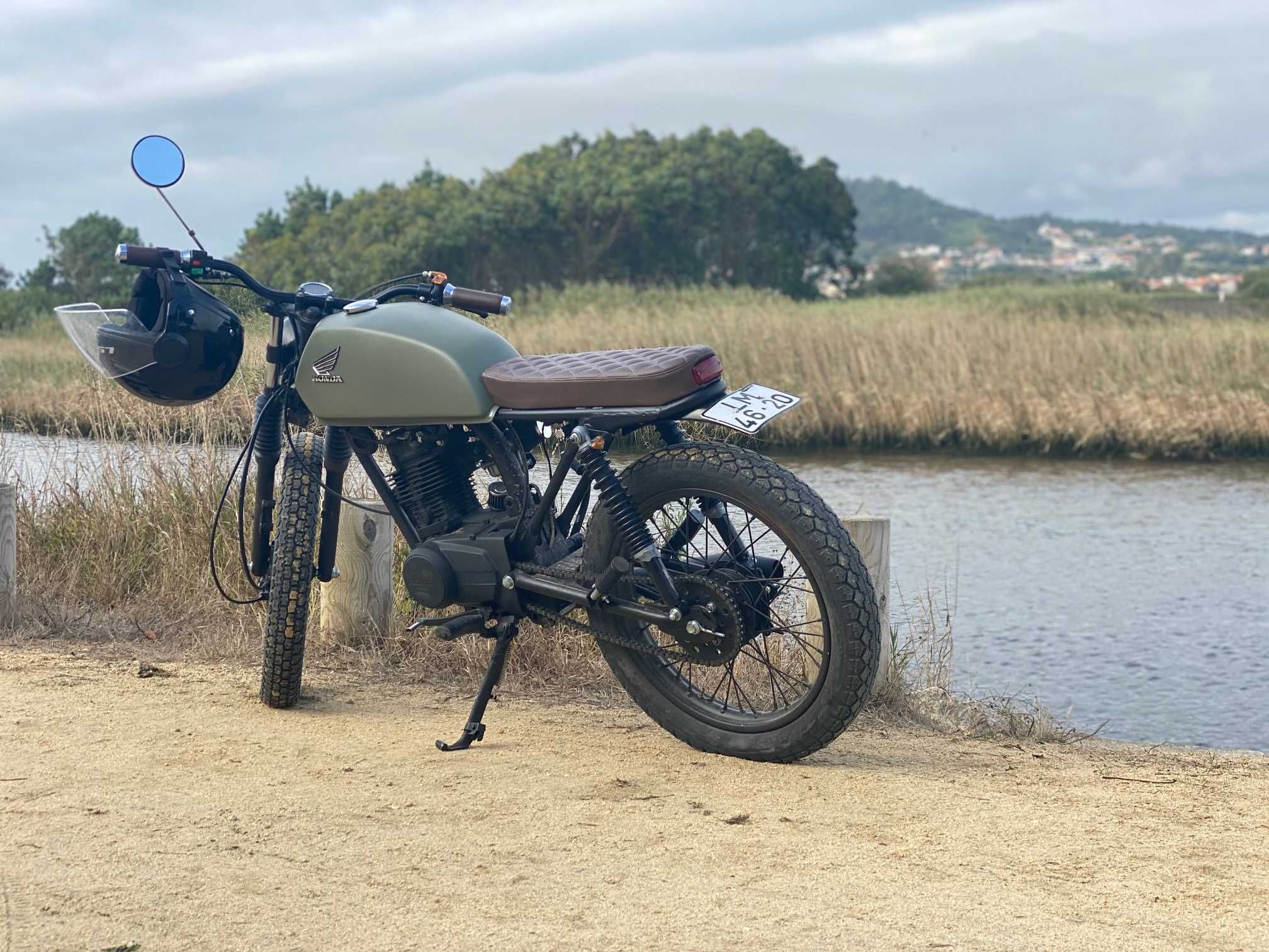 Mota HONDA CG125 - Cafe racer