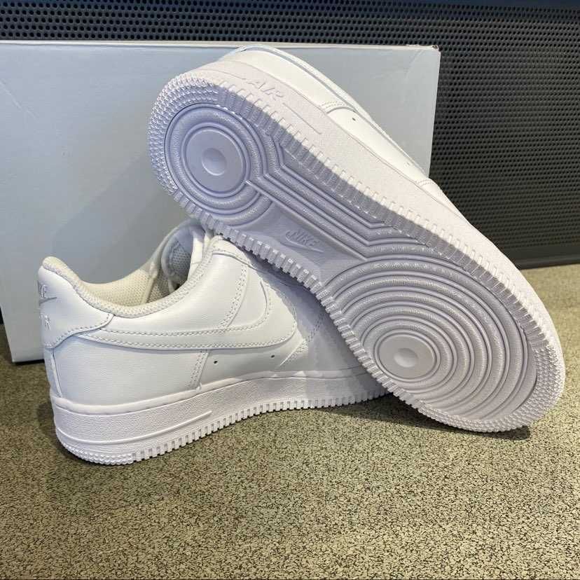Nowe Air Force 1 Low '07 Biały Rozmiary.46