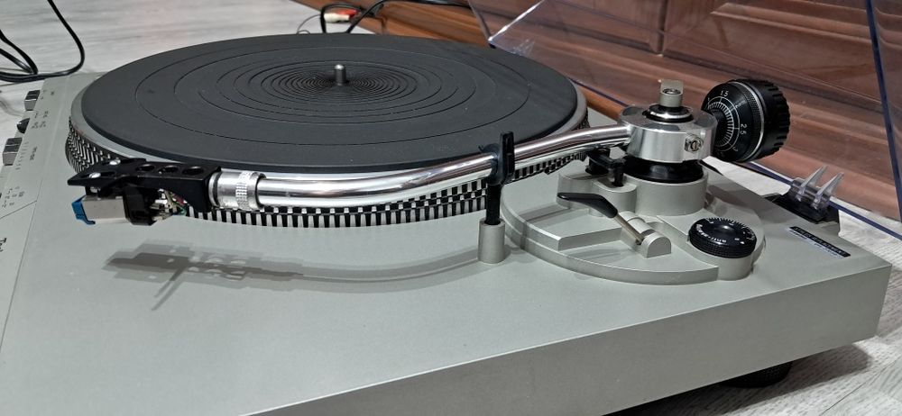 Gramofon technics sl-d3