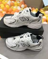 New Balance 530 White Navy EU 40 Unisex Ograniczona czasowo zniżka