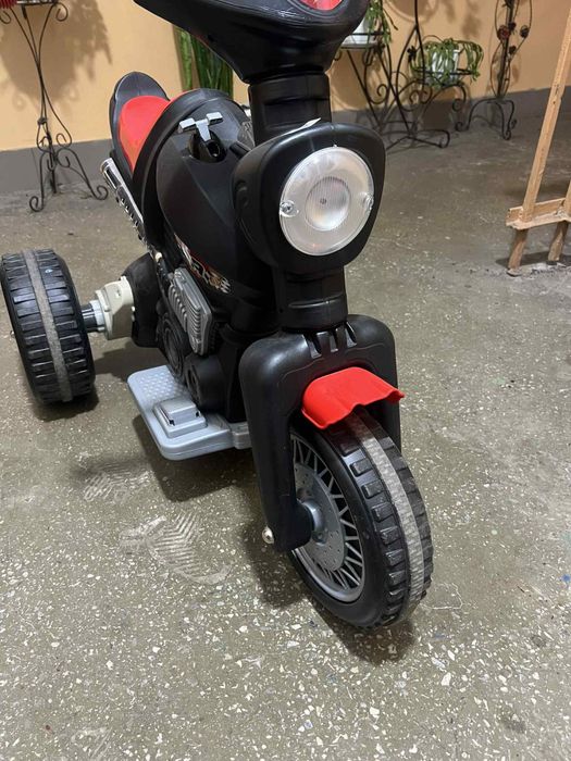 Мотоцикл триколісний Pilsan Cobra дитячий (акумулятор 6V) 05-284