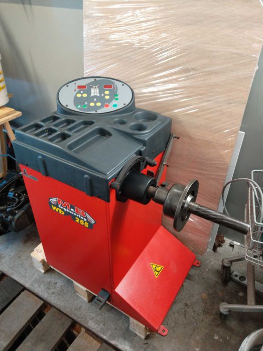 Wyważarka do kół M&B Wb255 | Nowa nakrętka HAWEKA + stożki + uchwyt NP