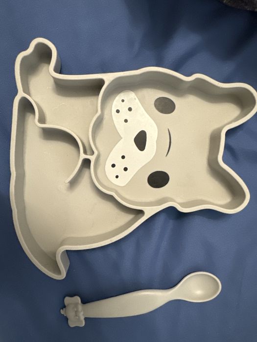 Zestaw talerzy z przyssawką i łyżeczka