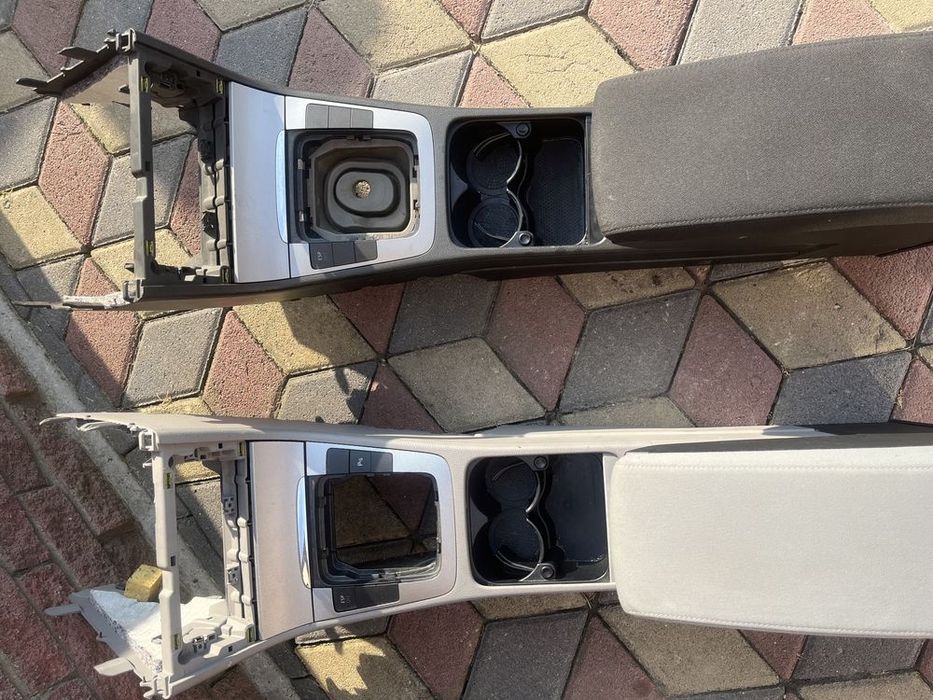 Підлокітник Volkswagen Passat B6 та інше 2005-2010р Європа Оригінал