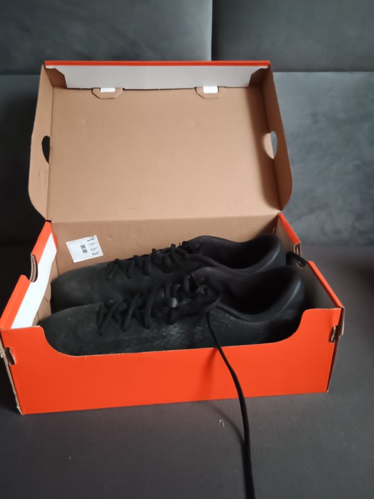 Korki Nike Mercurial