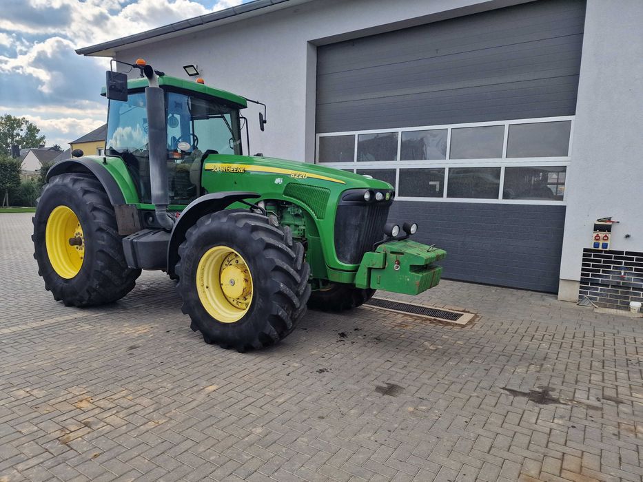John Deere 8220  8320  8230  8330  8530  7930  7920