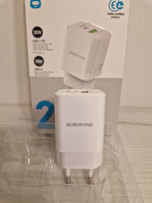 Ładowarka sieciowa BN14 Royal GaN - USB + Typ C - QC 3.0 PD 3.0  30Wat