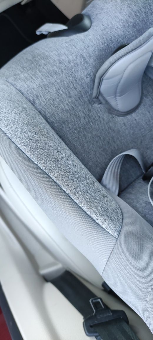 Автокрісло Britax-Romer TriFix2 i-Size