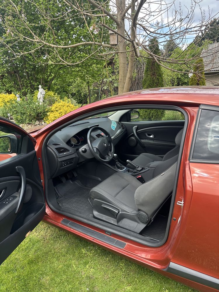 Renault Megane III coupé 1.6 + gaz