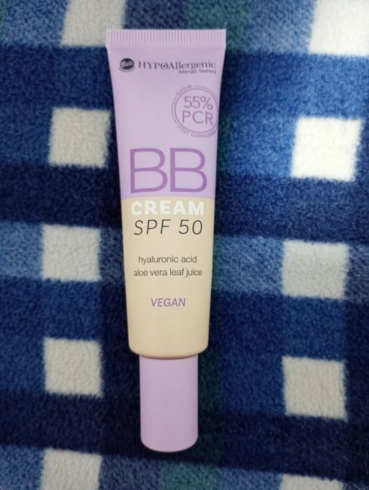 Hypoalergiczny krem BB z filtrem SPF 50- Amber 03