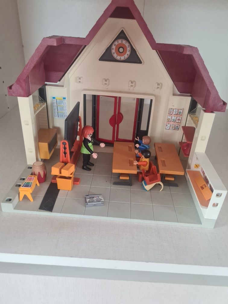 Playmobil szkoła