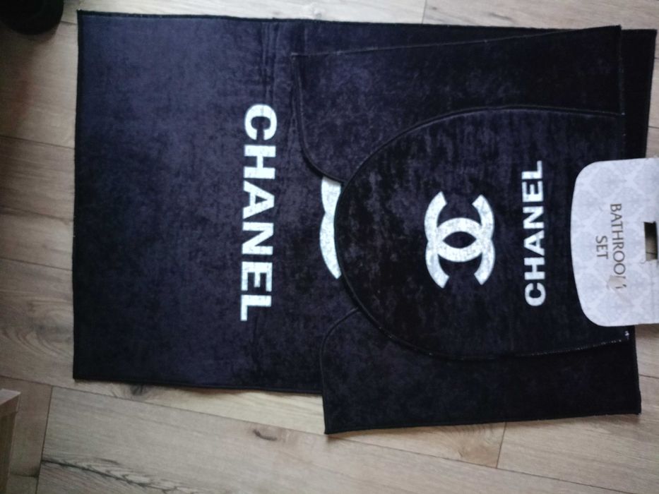 Komplety łazienkowe