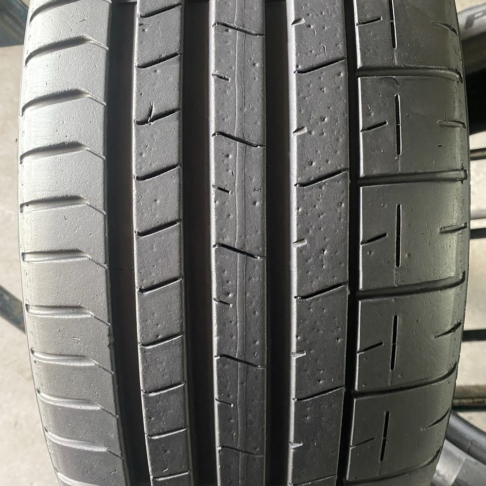 Шини 245/40/19 - 2шт Pirelli PZero