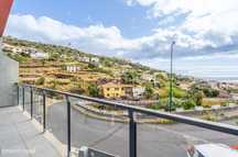 Moradia T3 Geminada - Vista Mar - Santa Cruz