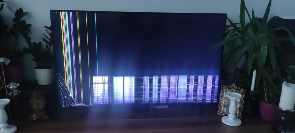 Samsung QE55Q67A, 55-calowy telewizor QLED 4K Smart TV
