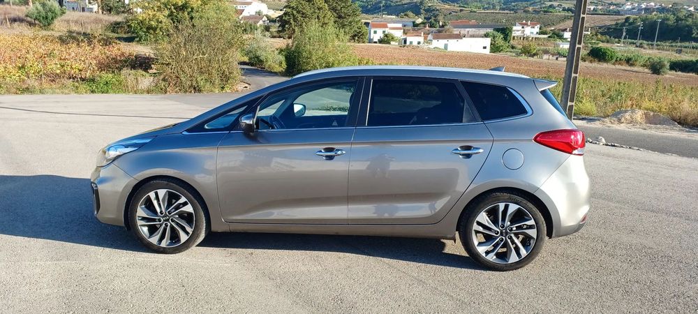 Kia Carens 1.7 CRDi ISG TX